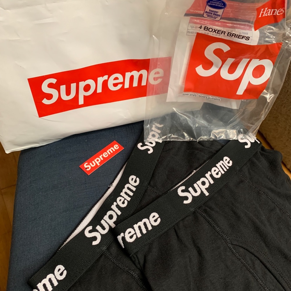 Supreme Hanes boxer shorts - Size Small